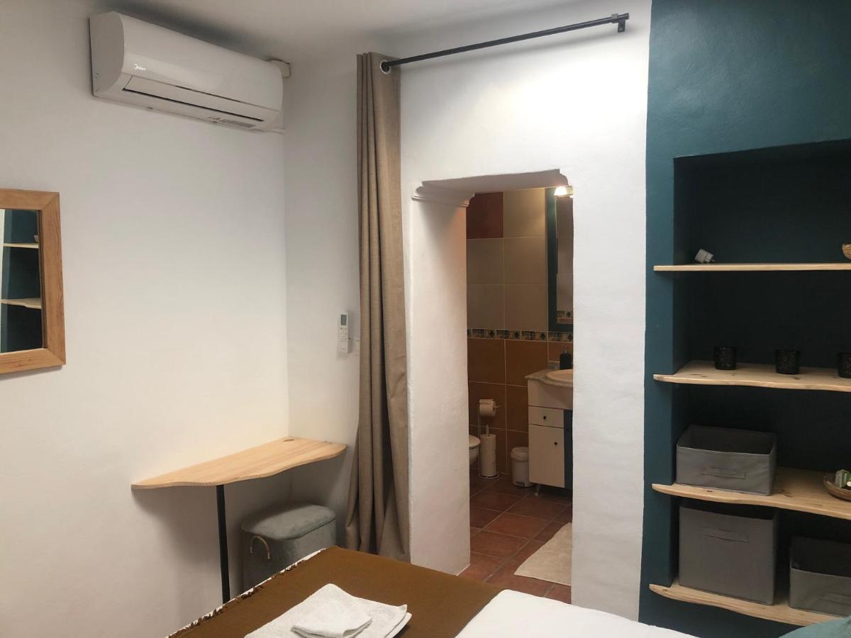 Room With Bathroom In Private House Casa Mar 托罗克斯科斯塔 外观 照片
